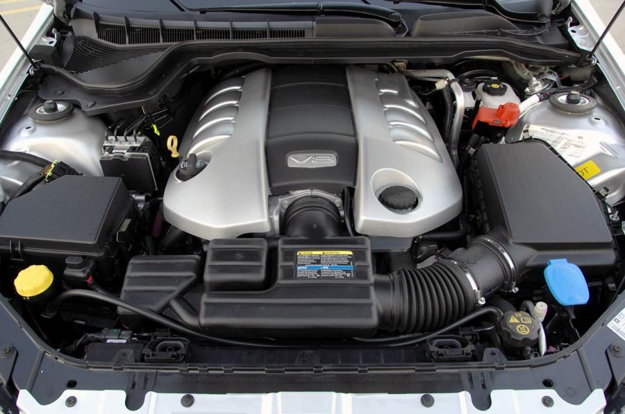  Pontiac G8 GXP 2009 года  (фото 50 из 79)
